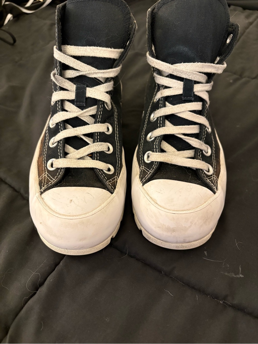 Converse Black and White Lugged hi